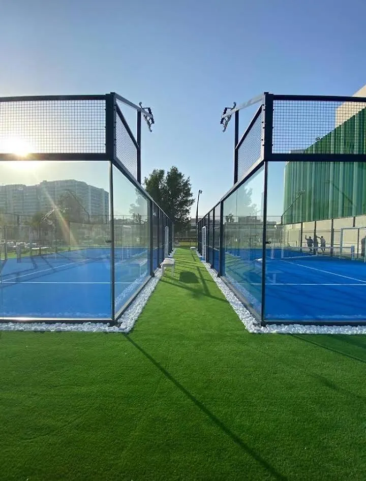 Garden Studio Abu Dabi 0*,  Emiratos Árabes Unidos